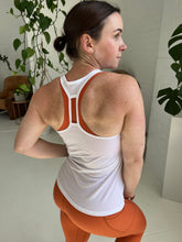 Load image into Gallery viewer, Mesh breathable singlet top - The Enviro Co