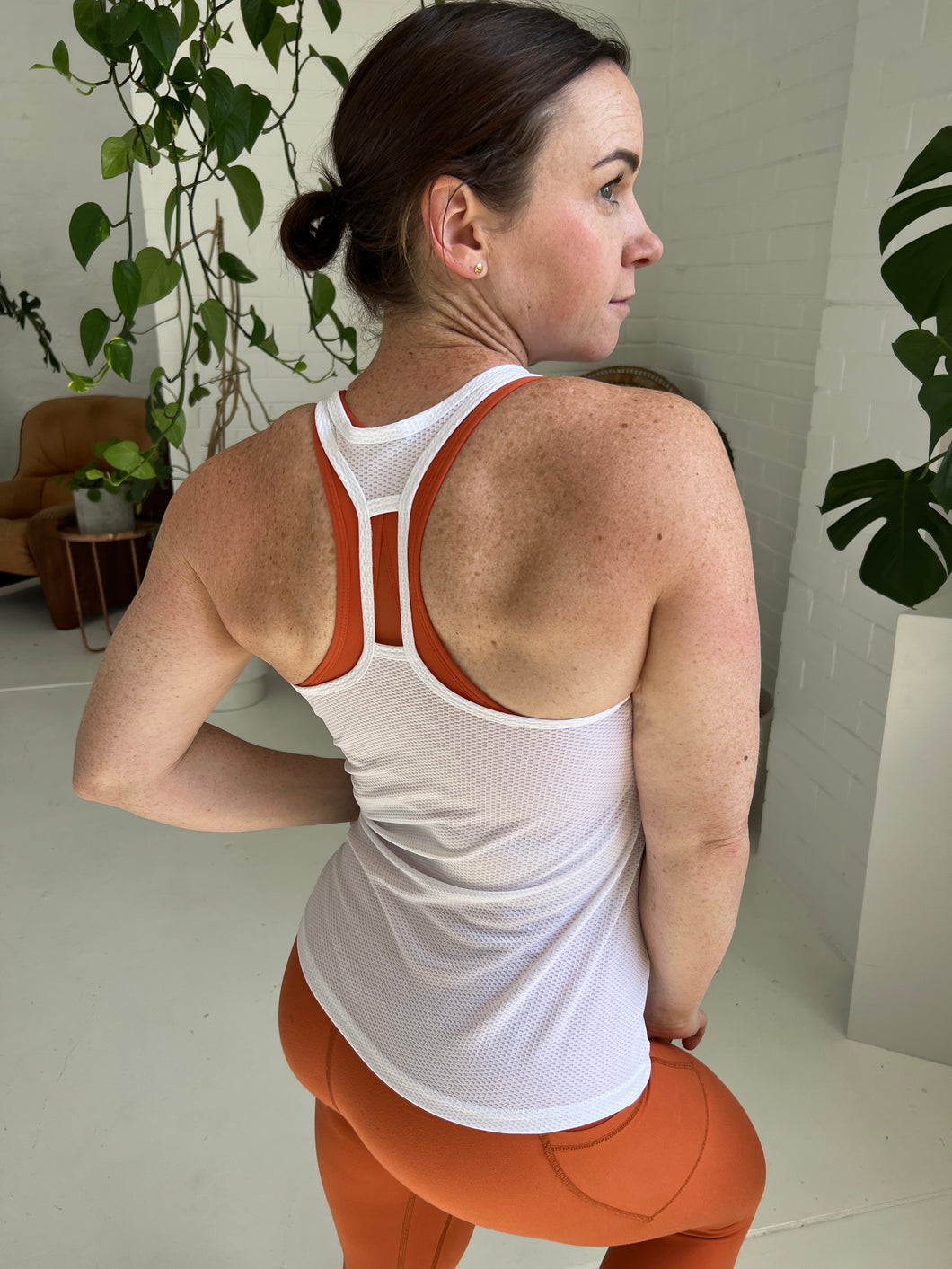 Mesh breathable singlet top - The Enviro Co